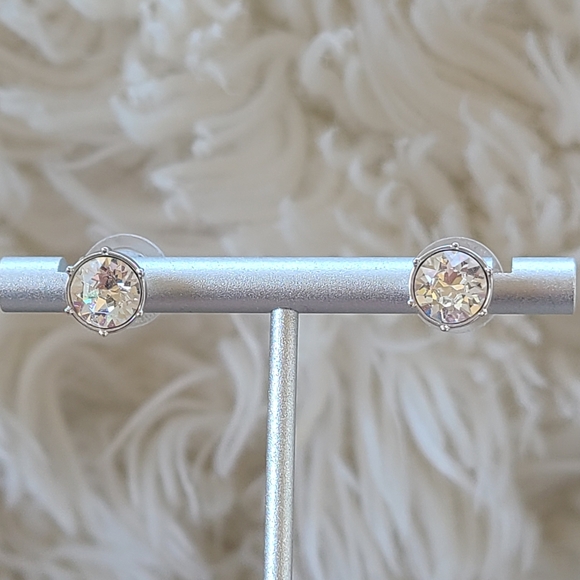 Swarovski Jewelry - Swarovski Crystal Stud Earrings- Excellent Condition
